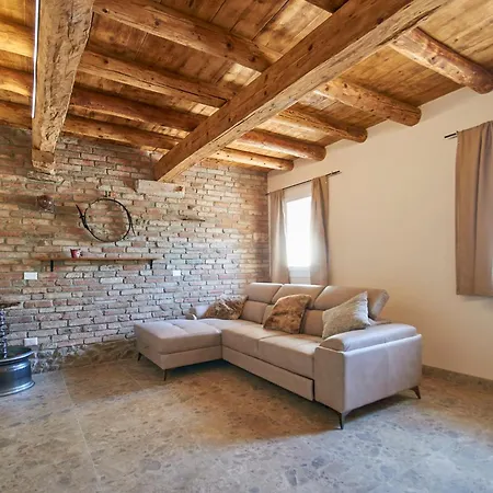 Da Brussio Apartment